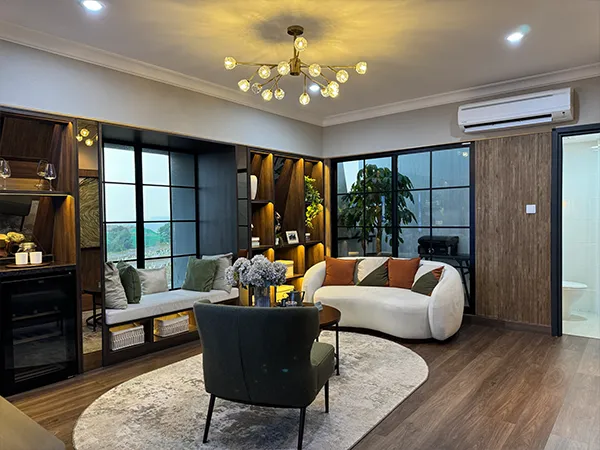 The Ebony Residence - Garden View