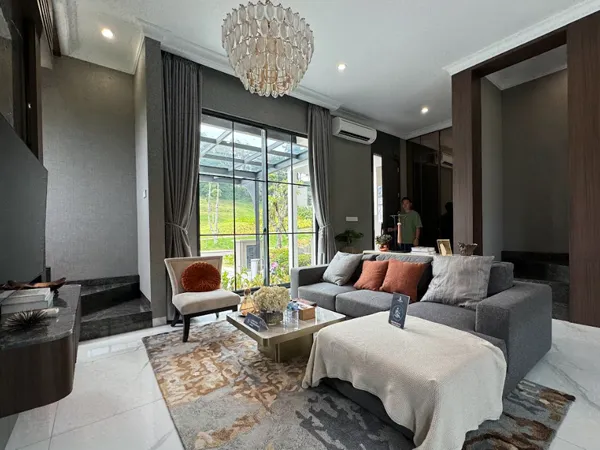 Interior Maple Residence 2