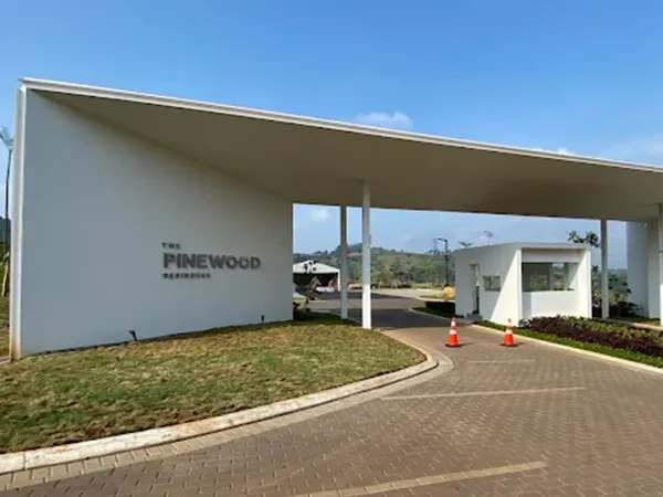 Pinewood Residence - Fasad 6