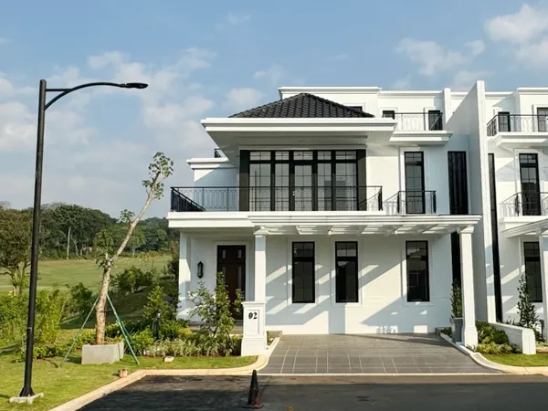 Rosewood Golf Residence - Luxury Clubhouse